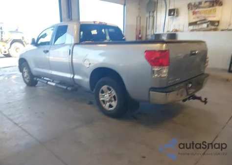 2011 Toyota Tundra Grade 4.6L V8 из США, поврежденный, VIN 5TFUM5F12BX025074